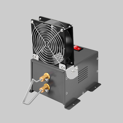 เครื่องตัดลวดสลิงที่นั่งผ้าพร้อมพัดลมระบายความร้อน 110-240V