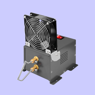 เครื่องตัดลวดสลิงที่นั่งผ้าพร้อมพัดลมระบายความร้อน 110-240V